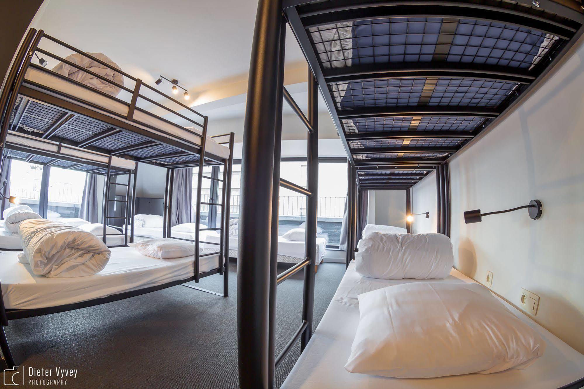 Cube Hostel Левен Екстер'єр фото