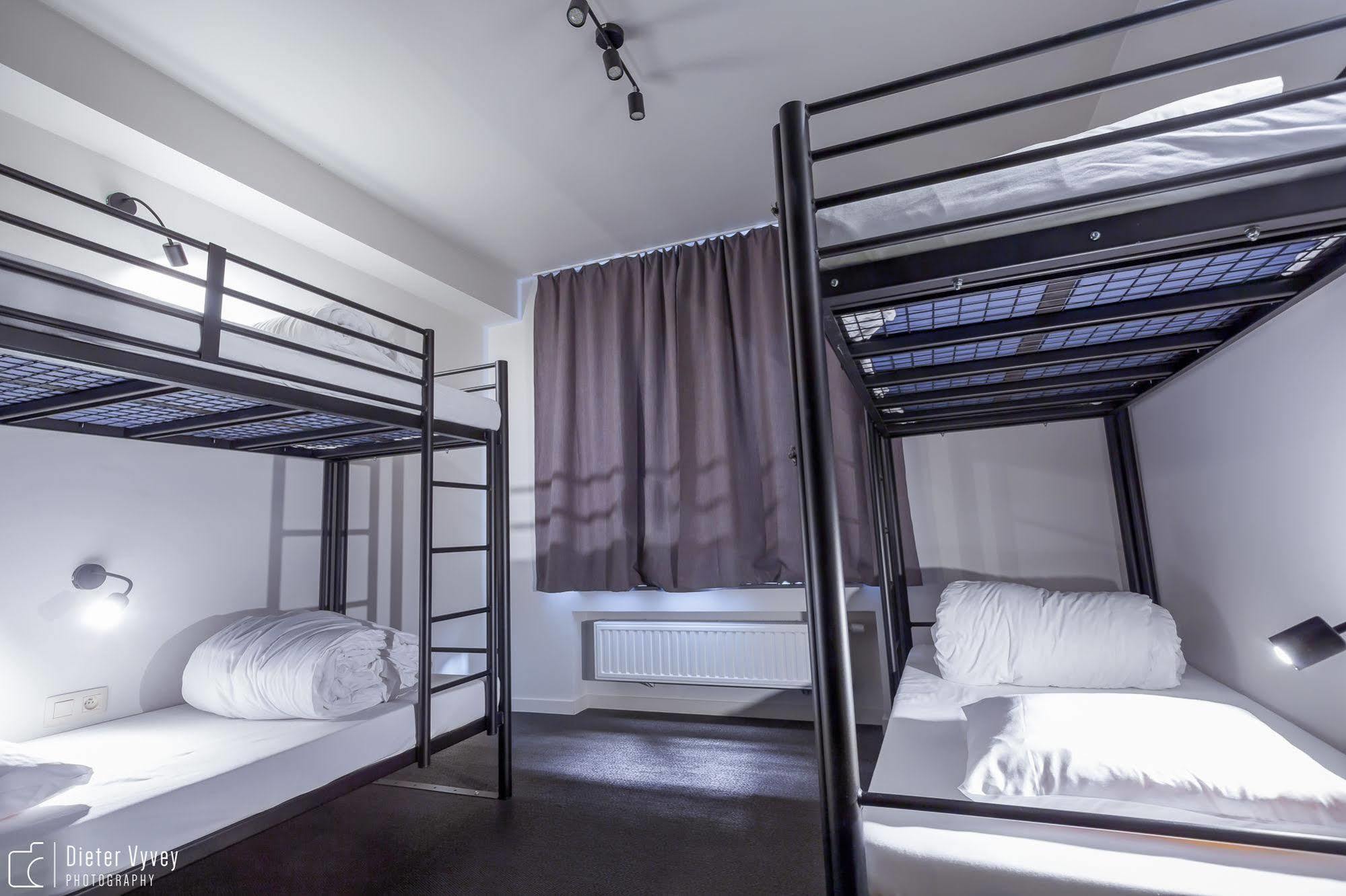Cube Hostel Левен Екстер'єр фото