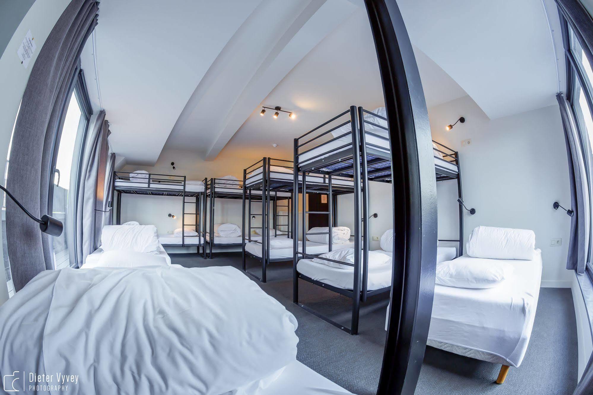 Cube Hostel Левен Екстер'єр фото