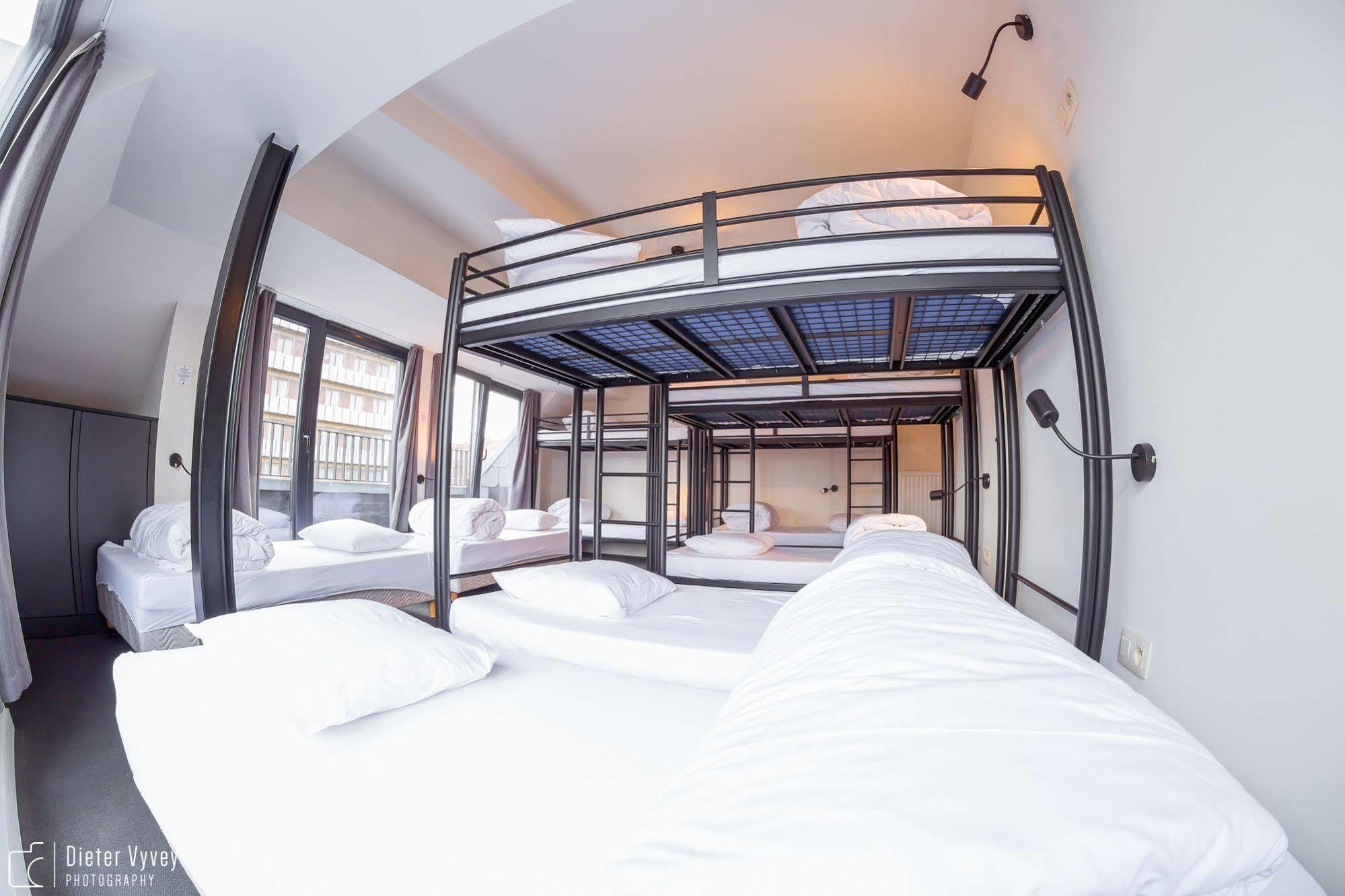 Cube Hostel Левен Екстер'єр фото