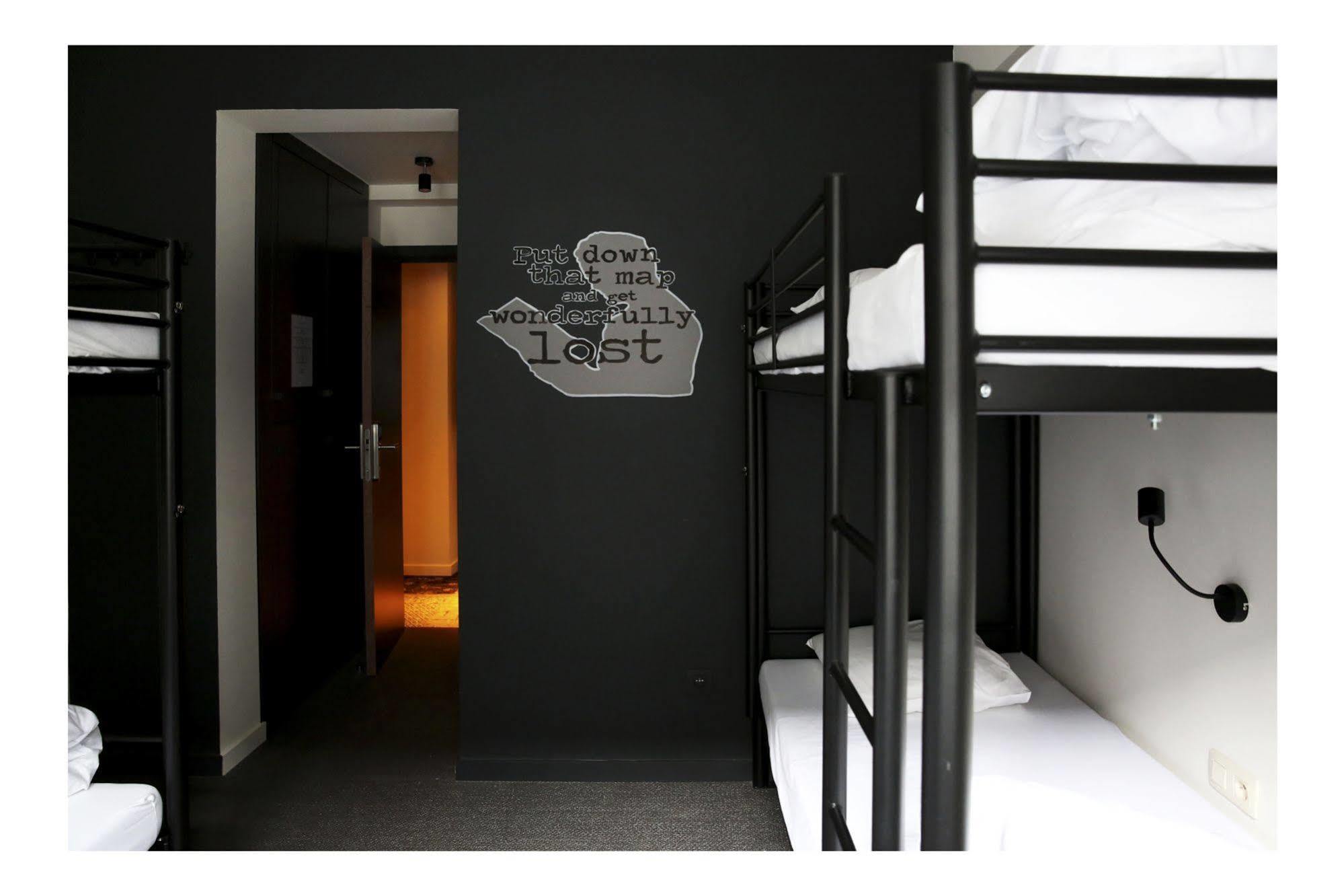 Cube Hostel Левен Екстер'єр фото