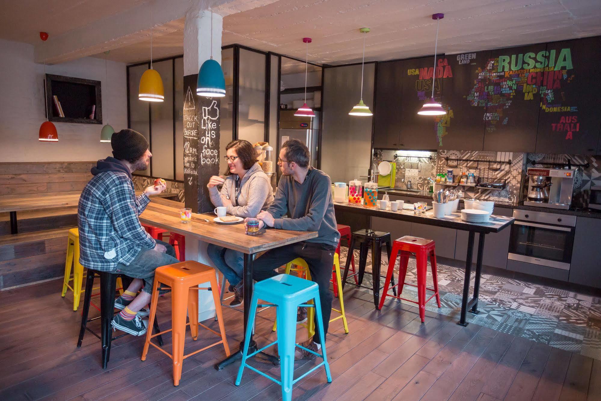 Cube Hostel Левен Екстер'єр фото