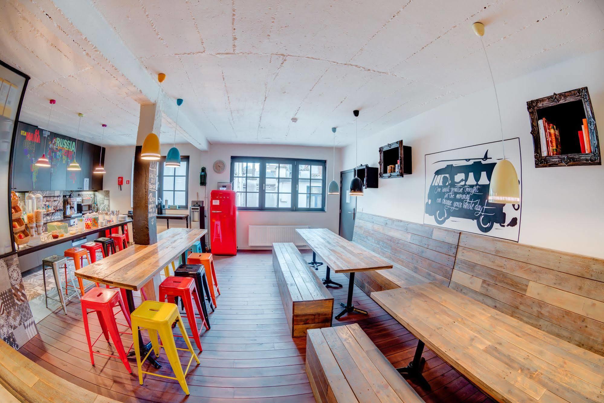 Cube Hostel Левен Екстер'єр фото