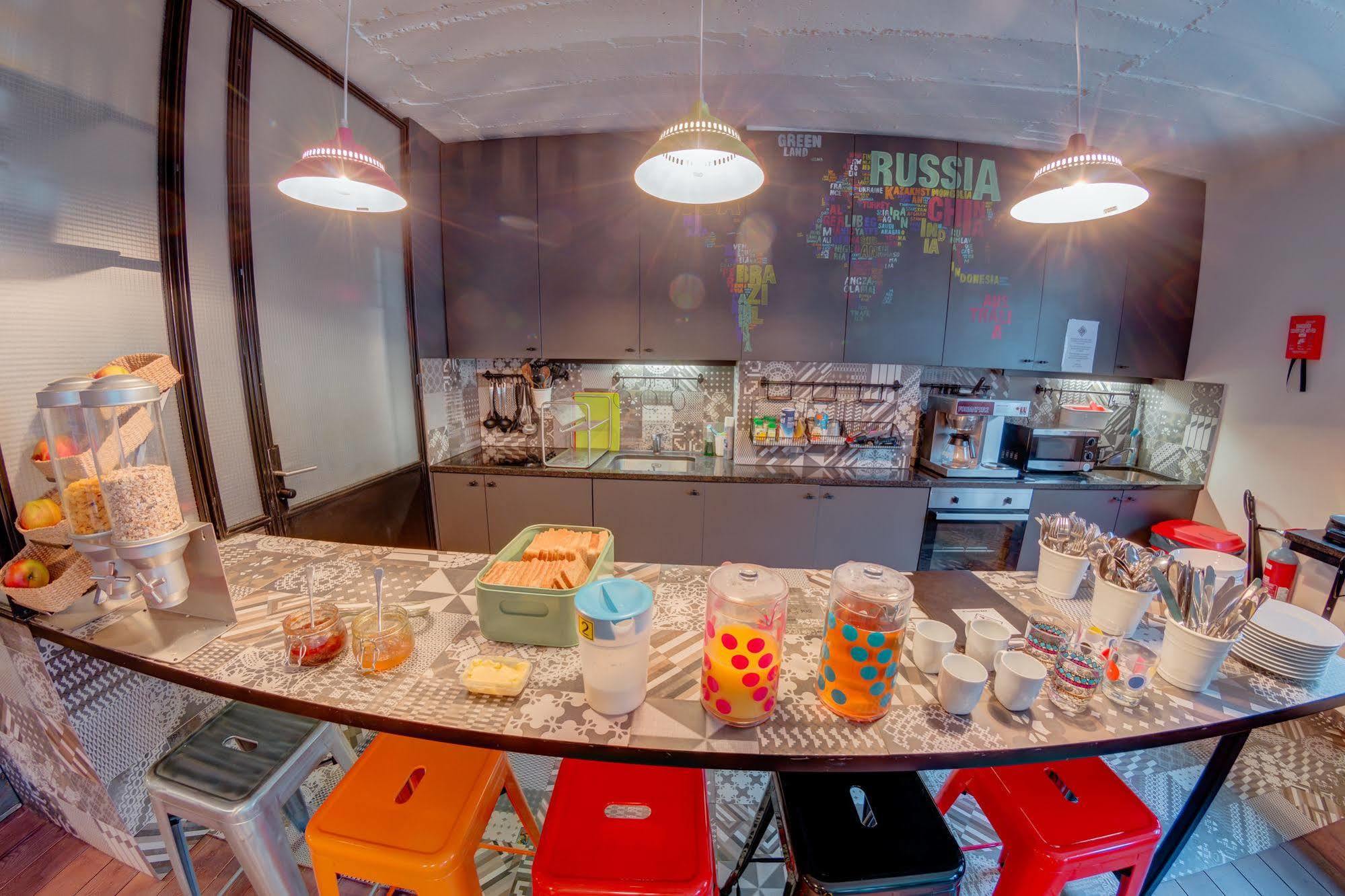 Cube Hostel Левен Екстер'єр фото