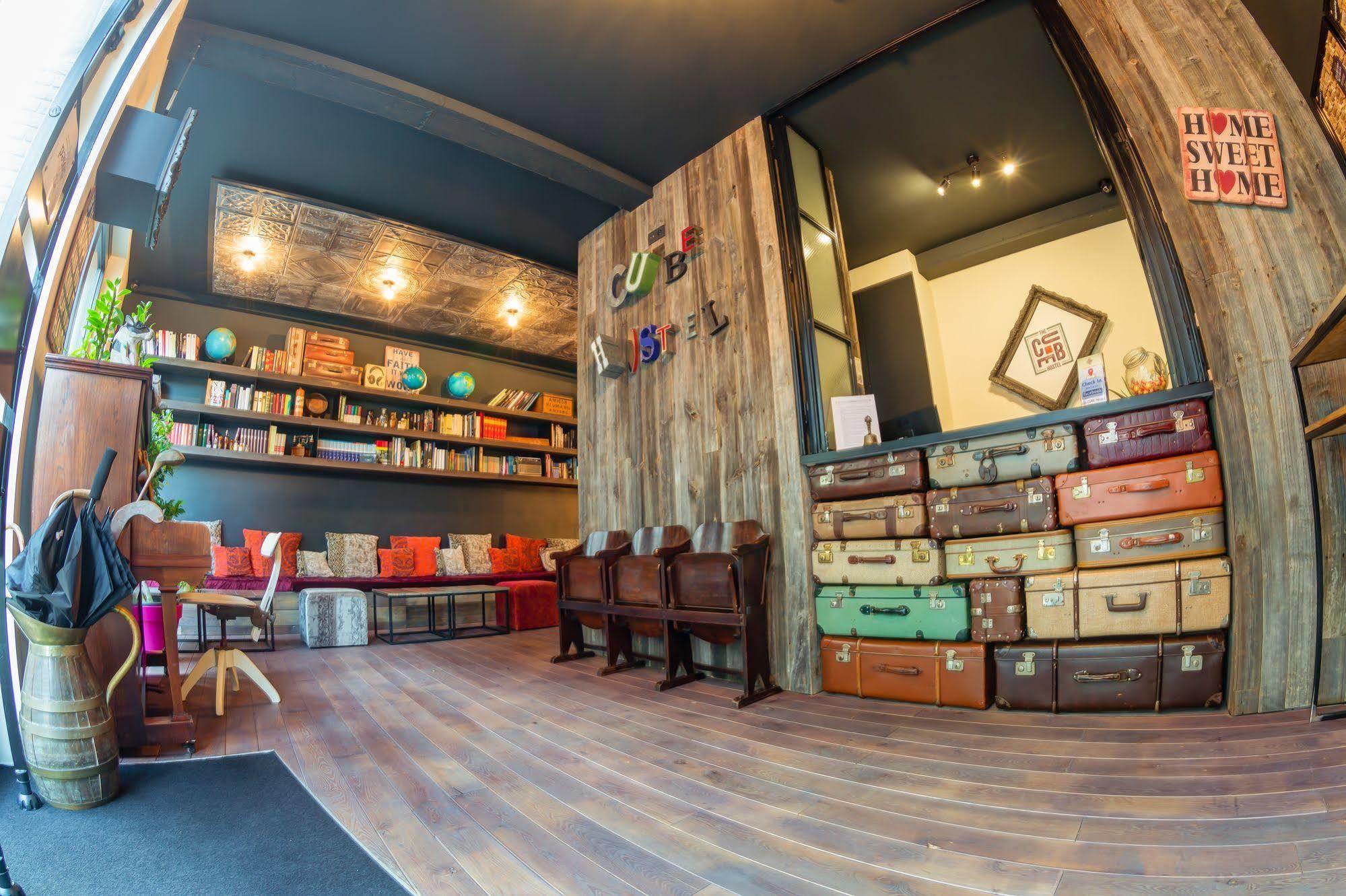 Cube Hostel Левен Екстер'єр фото